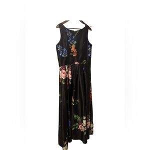 - Women’s eshakti Black Floral Dress